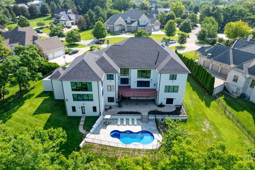 Detached House in Louisville, Jefferson County