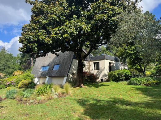 Detached House in Plomelin, Finistère