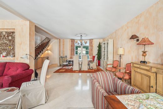 Luxury home in Neuilly-sur-Seine, Hauts-de-Seine