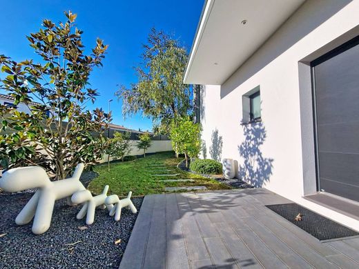 Vrijstaand huis in Narbonne, Aude