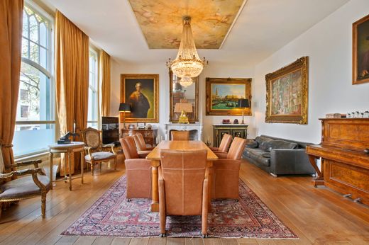Apartment / Etagenwohnung in Amsterdam, Gemeente Amsterdam