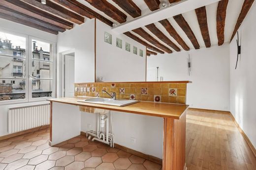 Apartment in Beaubourg, Marais, Notre Dame - Ile de La Cité, Paris