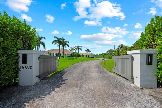 Luxury home in Wellington, Palm Beach