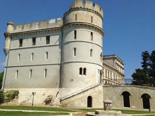 Casa en Fontvieille, Bocas del Ródano