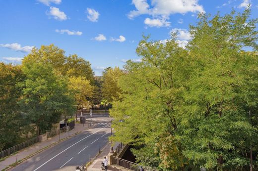 Apartment / Etagenwohnung in La Muette, Auteuil, Porte Dauphine, Paris