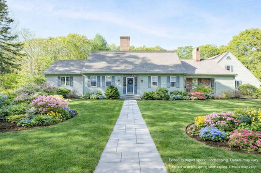 Detached House in East Dennis, Barnstable County
