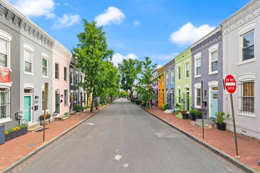 Townhouse in Washington, Washington County