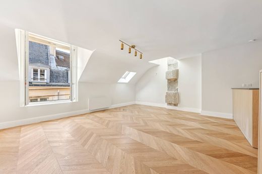 Apartment in Temple, Rambuteau – Francs Bourgeois, Réaumur, Paris