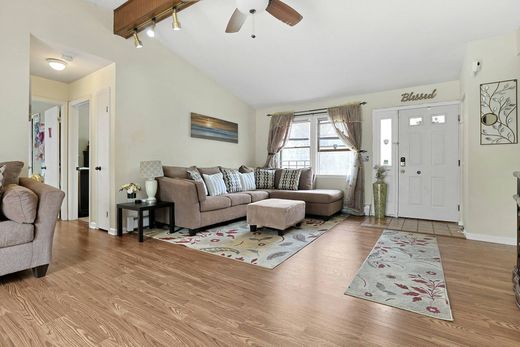 Detached House in Middletown, Orange County