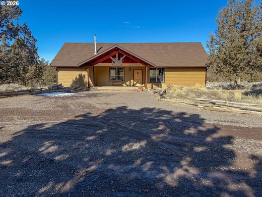 Luxury home in Prineville, Crook County