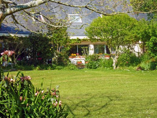 ‏בית חד-משפחתי ב  Gouesnach, Finistère