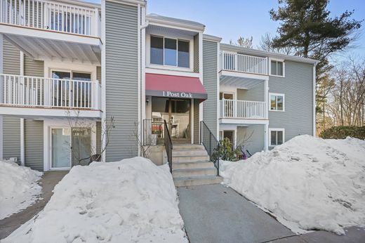 Apartment in Natick, Middlesex County