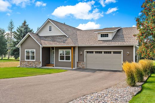 Vrijstaand huis in Bigfork, Flathead County