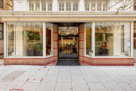 Apartment in Washington, Washington County