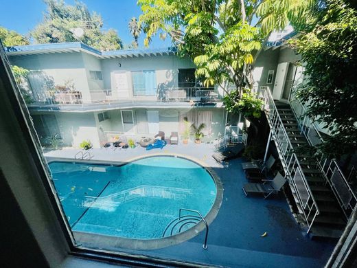 ﺷﻘﺔ ﻓﻲ West Hollywood, Los Angeles County