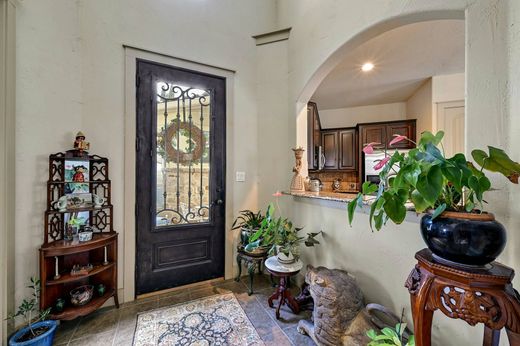 Detached House in Horseshoe Bay, Llano County