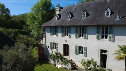 Detached House in Saint-Faust, Pyrénées-Atlantiques