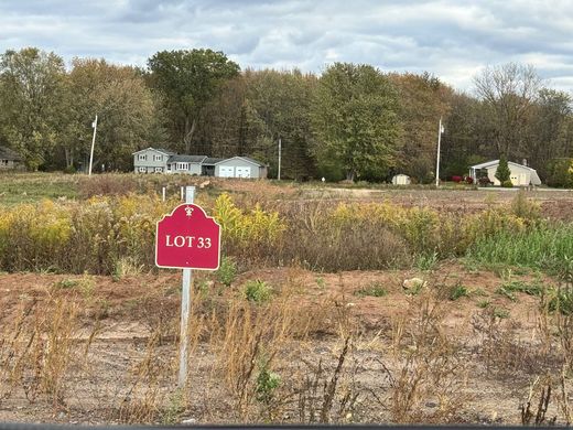 Detached House in Ogden Center, Monroe County