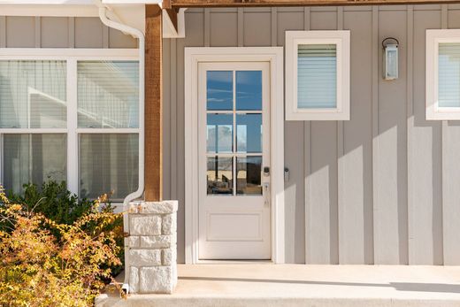 Luxury home in Edmond, Oklahoma County