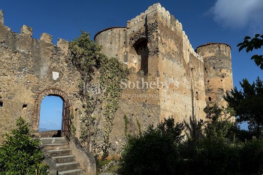 Château · Castle in Praia a Mare