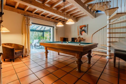 Detached House in Thuir, Pyrénées-Orientales