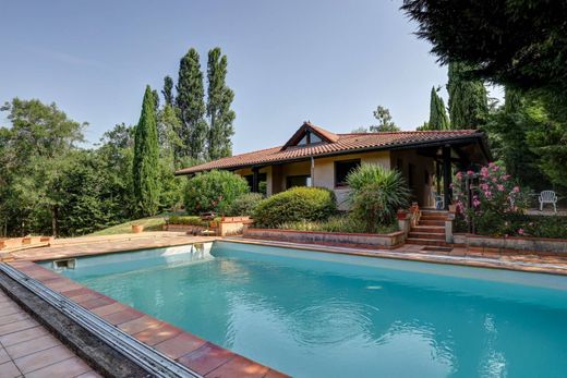 Detached House in Toulouse, Upper Garonne