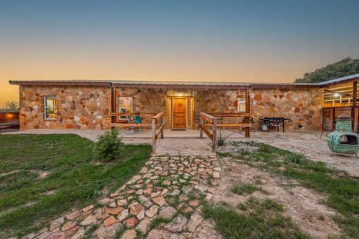 Einfamilienhaus in Weatherford, Parker County