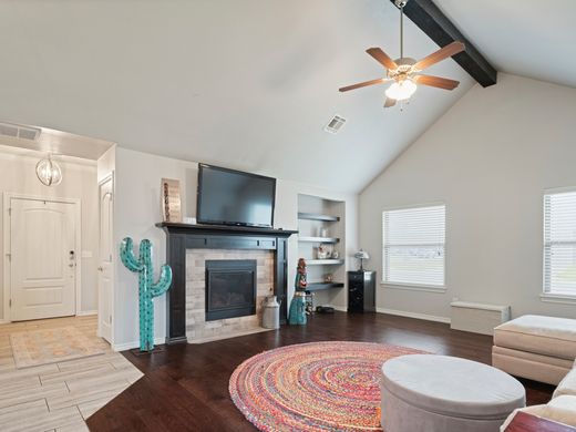 Casa en Edmond, Oklahoma County
