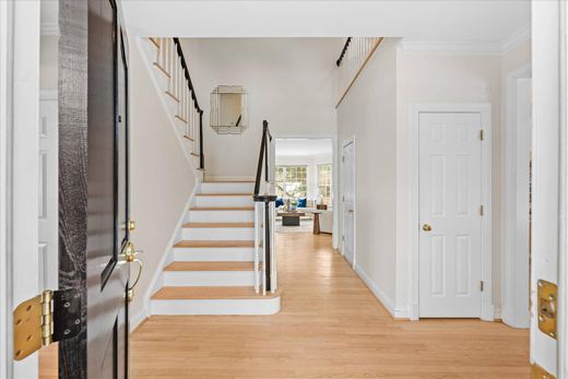 Luxury home in Bethesda, Montgomery County