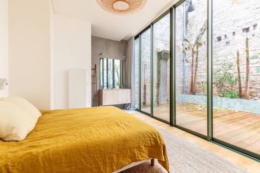 Apartment in Bordeaux, Gironde