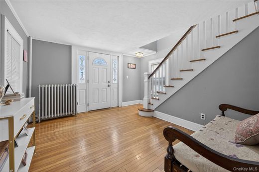 Detached House in Bayville, Nassau County