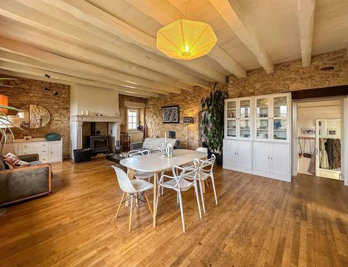 Detached House in Duravel, Lot