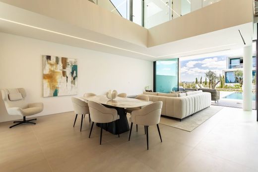 Casa Unifamiliare a Albufeira e Olhos de Água, Albufeira