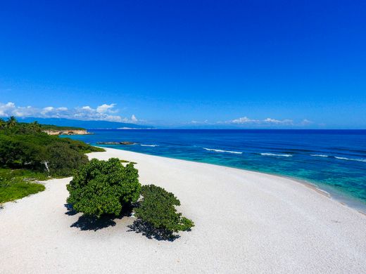 Santa Cruz de Barahona 빌라 및 고급저택 매매 Santa Cruz de Barahona 럭셔리 부동산