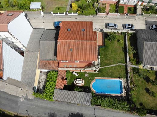 Casa de lujo en Ares, La Coruña