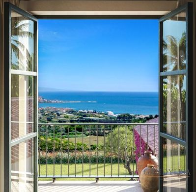 Luxe woning in Casares, Provincia de Málaga