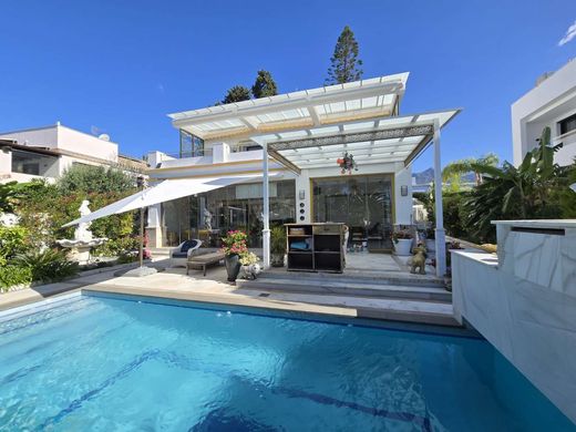 Villa in Marbella, Malaga
