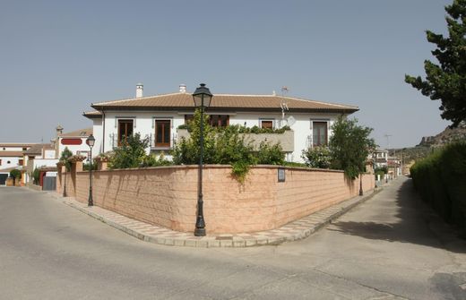 Luxus-Haus in Cuevas del Becerro, Málaga