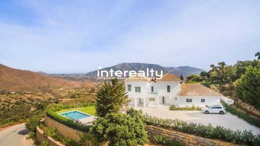 Luxury home in Marbella, Malaga