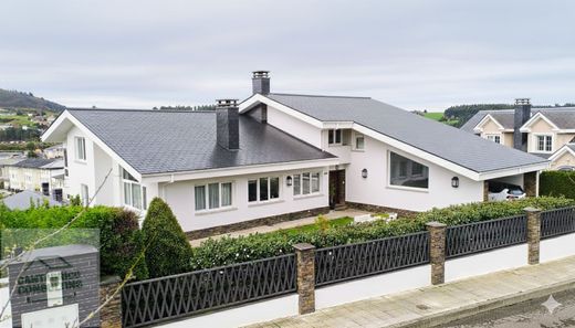 Luxus-Haus in Navia, Provinz Asturien