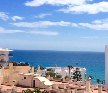 Piso / Apartamento en Nerja, Málaga