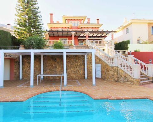 Villa in Alhaurín de la Torre, Malaga