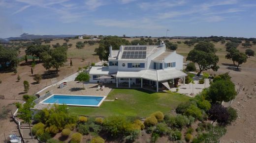 Luxe woning in La Carolina, Provincia de Jaén