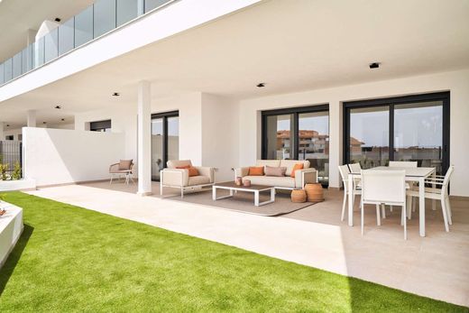 Apartment / Etagenwohnung in Fuengirola, Málaga