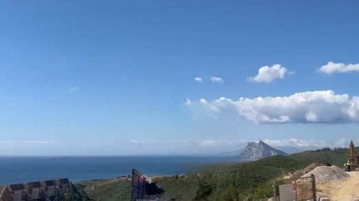 Grundstück in Alcaidesa, Cádiz