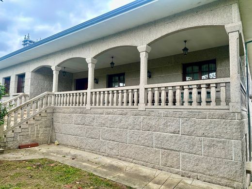 Casa di lusso a Narón, Provincia da Coruña