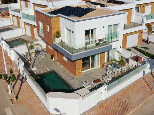 Βίλα σε San Pedro del Pinatar, Murcia