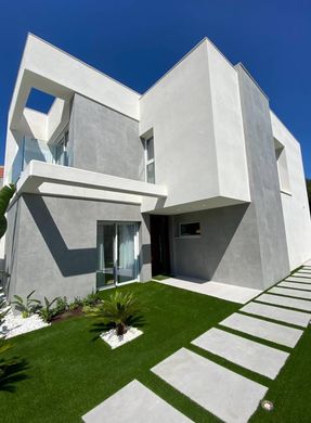 Villa in Finestrat, Alicante