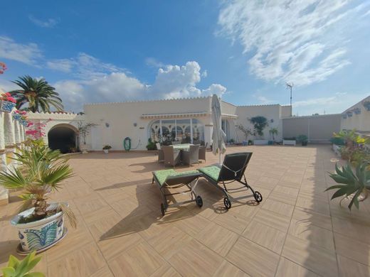 Luxe woning in Caleta de Vélez, Provincia de Málaga