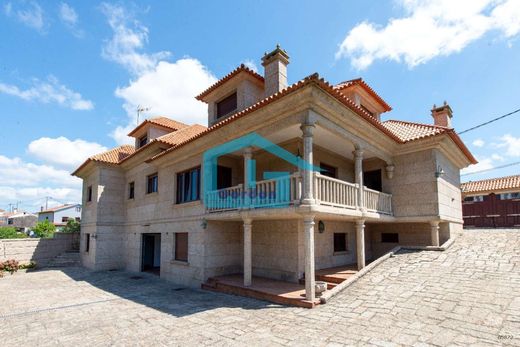 Luxus-Haus in Meaño, Pontevedra
